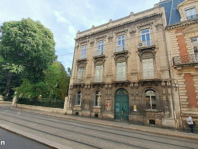 Appartement 5 pièces 105 m²
