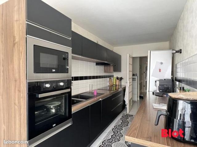 Appartement 5 pièces 105 m²