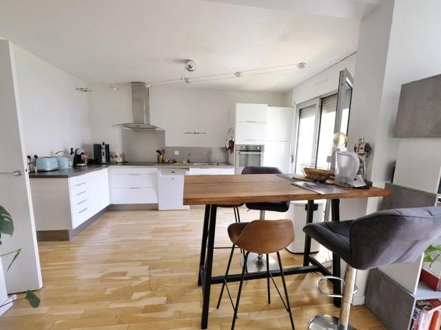 Appartement 5 pièces, 105 m² à louer à Lyon 3 69003