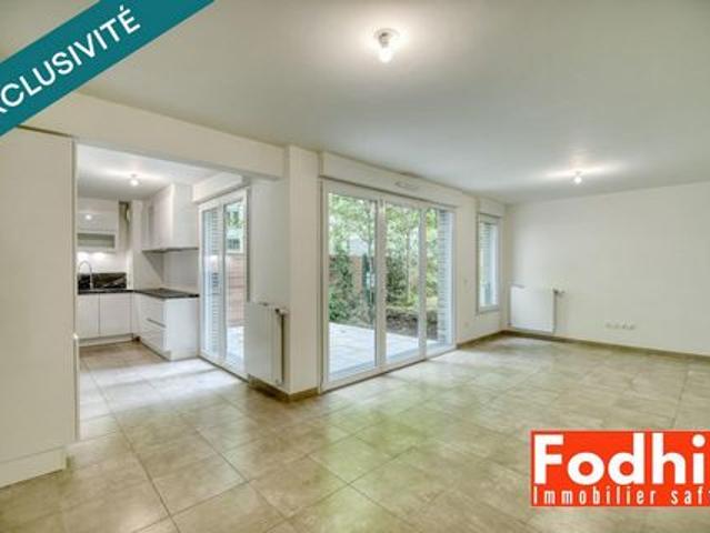 Appartement 5 pièces 105 m² avec terrasses jardin de 112 m² et 2 parkings