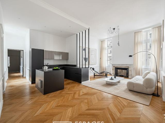 Appartement 5 pièces 106 m²