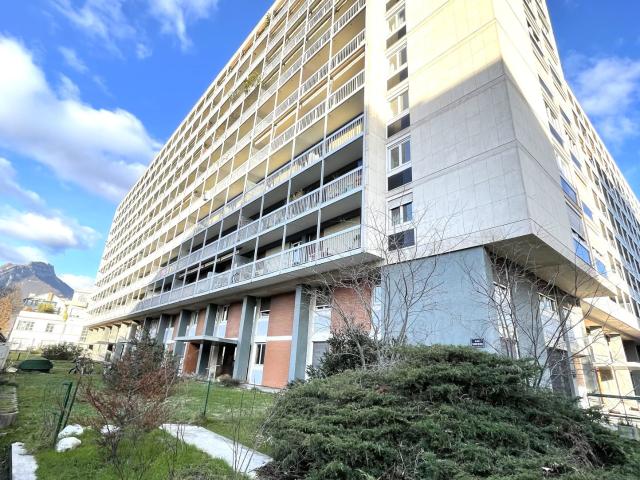 Appartement 5 pièces 104 m²