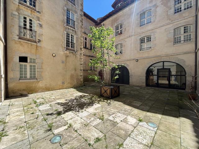 Appartement 5 pièces 106 m²