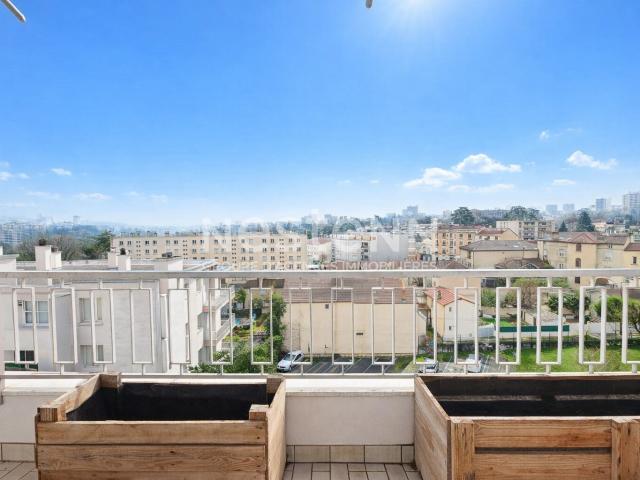 Appartement 5 pièces 106 m²