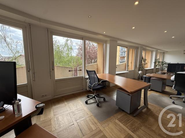 Appartement 5 pièces 107 m²