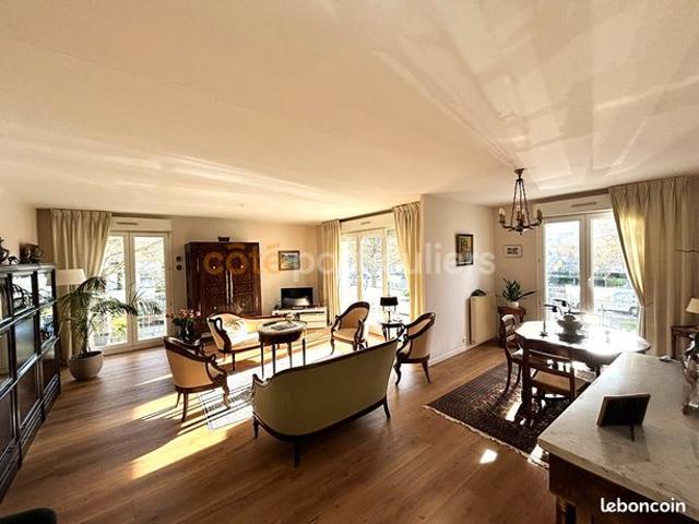 Appartement 5 pièces 107 m²