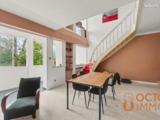 Appartement 5 pièces 107 m²