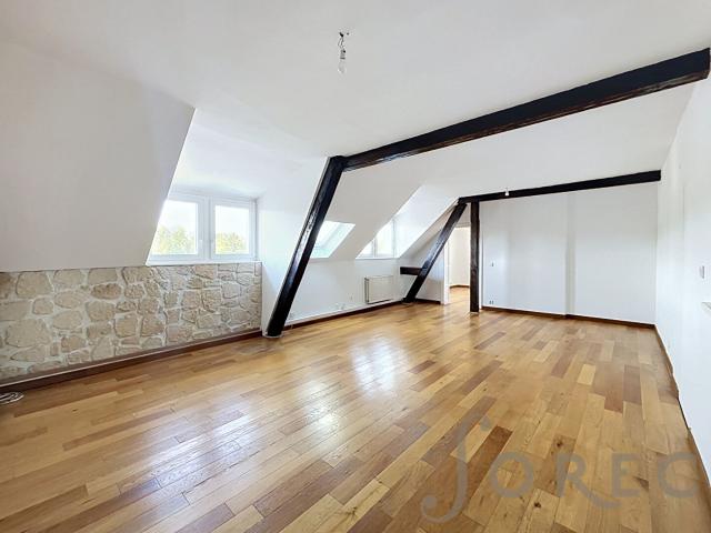 Appartement 5 pièces 107 m²