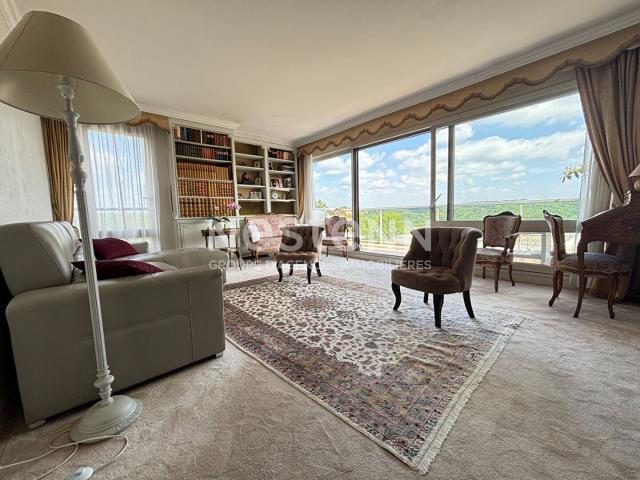 Appartement 5 pièces 107 m²