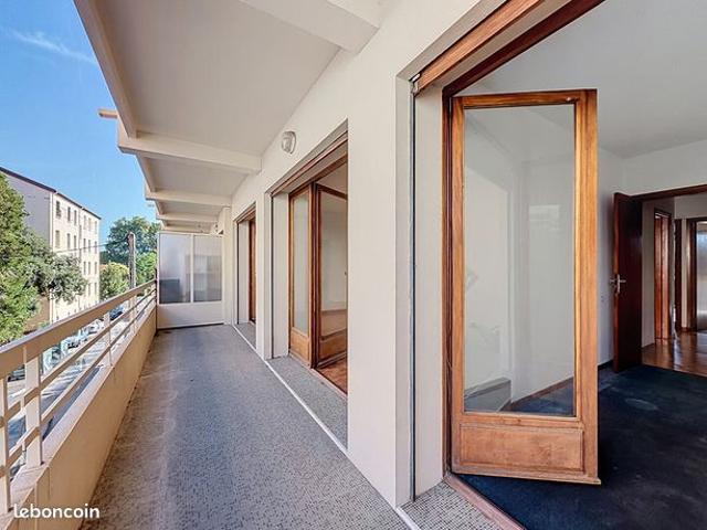 Appartement 5 pièces 107 m²