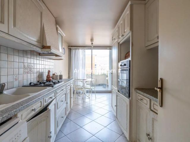 Appartement 5 pièces 107 m²