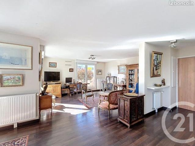 Appartement 5 pièces 107 m²