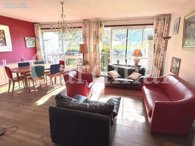 Appartement 5 pièces 107 m²