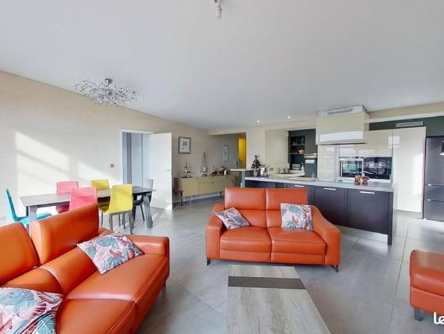 Appartement 5 pièces 107 m²