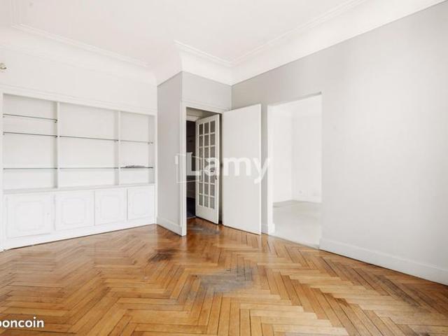 Appartement 5 pièces 107 m²