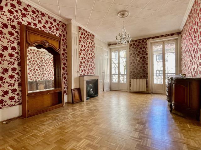 Appartement 5 pièces 107 m²