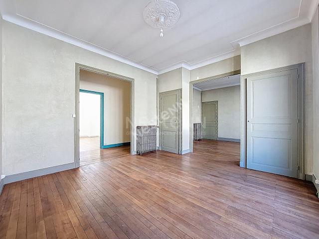 Appartement 5 pièces 108 m²