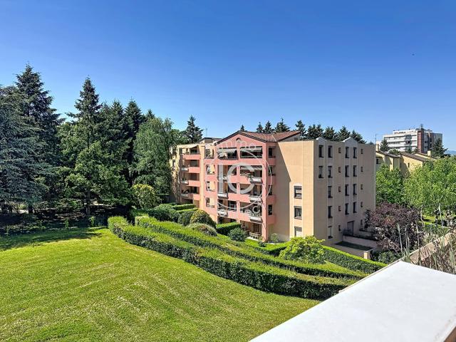 Appartement 5 pièces 108 m²