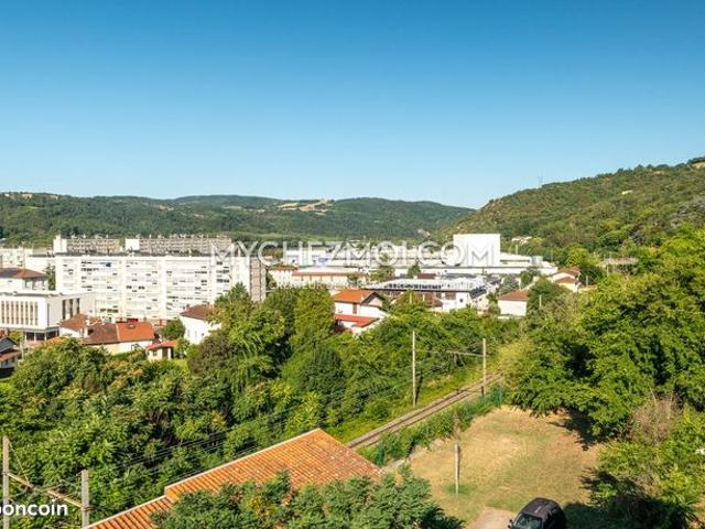 Appartement 5 pièces 108 m²