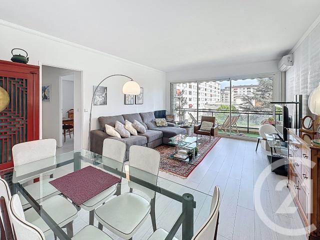 Appartement 5 pièces 108 m²