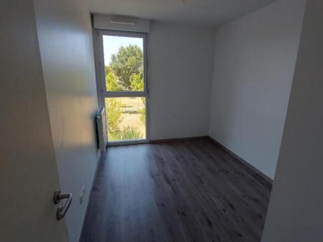 Appartement 5 pièces, 108 m² à louer à Bègles 33130