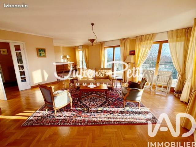 Appartement 5 pièces 109 m²