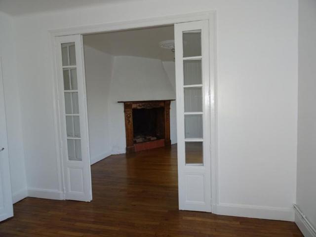 Appartement 5 pièces, 109 m² à louer à Nancy 54000