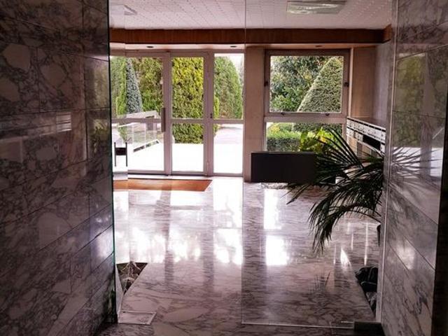 Appartement 5 pièces, 110 m² à louer à Marseille 8 13008