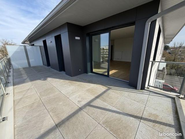 Appartement 5 pièces 111 m²