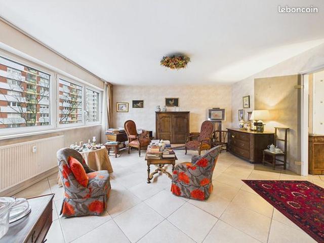 Appartement 5 pièces 111 m²