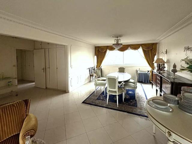 Appartement 5 pièces 111 m²