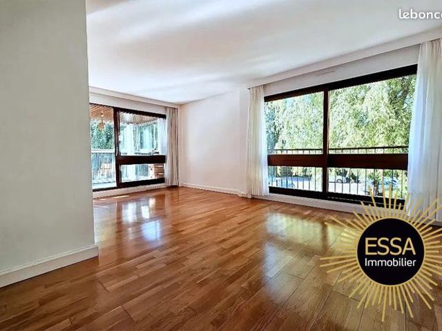 Appartement 5 pièces 111 m²
