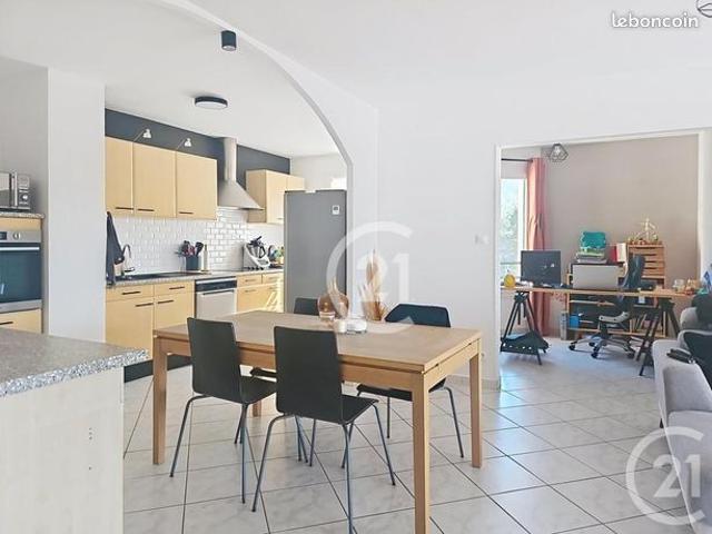 Appartement 5 pièces 111 m²