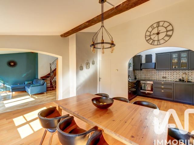 Appartement 5 pièces 111 m²
