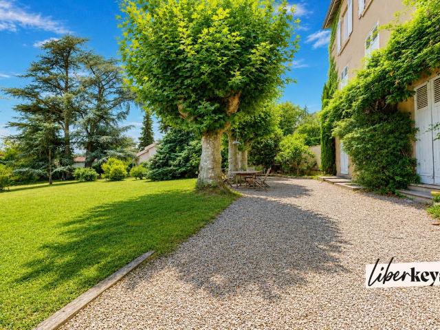 Appartement 5 pièces 111 m²