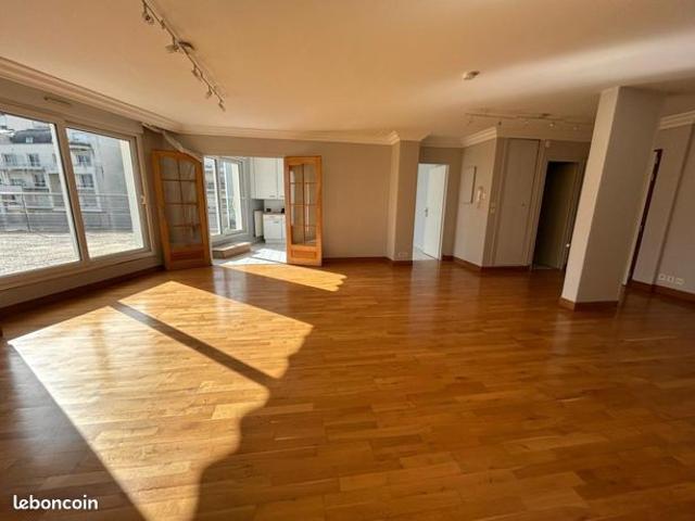 Appartement 5 pièces 111 m²