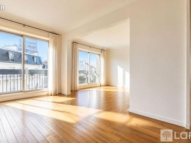 Appartement 5 pièces 111 m²