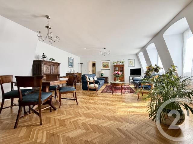 Appartement 5 pièces 112 m²