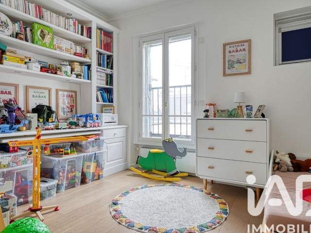 Appartement 5 pièces, 115 m² à louer à Paris 17 75017