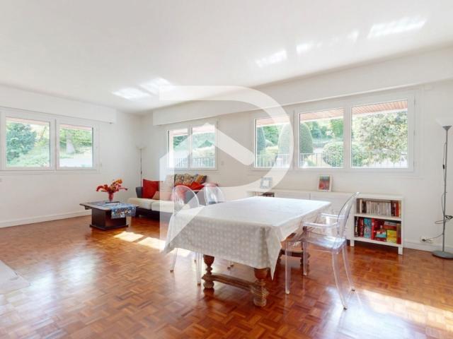 Appartement 5 pièces 118 m²
