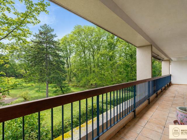 Appartement 5 pièces 118 m²