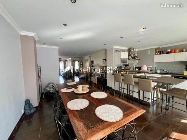 Appartement 5 pièces 119 m²