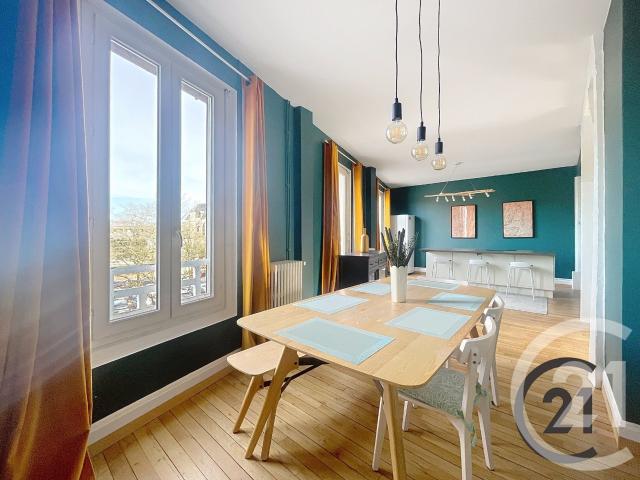 Appartement 5 pièces 120 m²