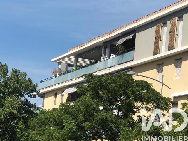 Appartement 5 pièces 180 m²