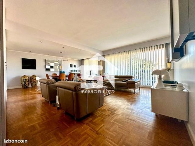 Appartement 5 pièces 121 m²