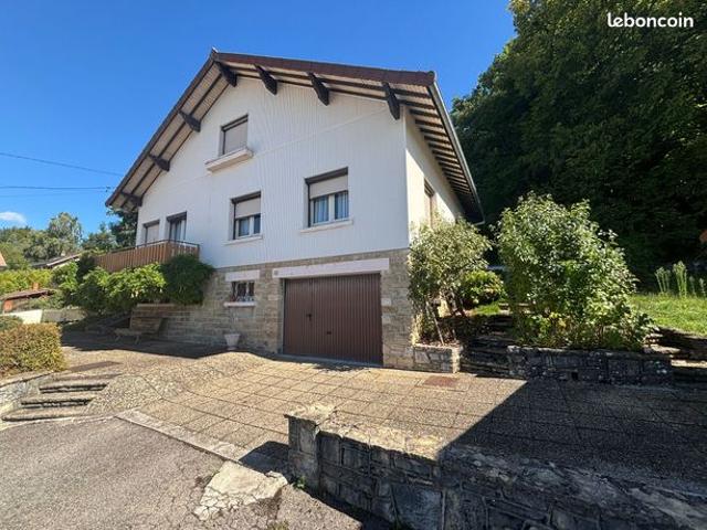 Appartement 5 pièces 121 m²
