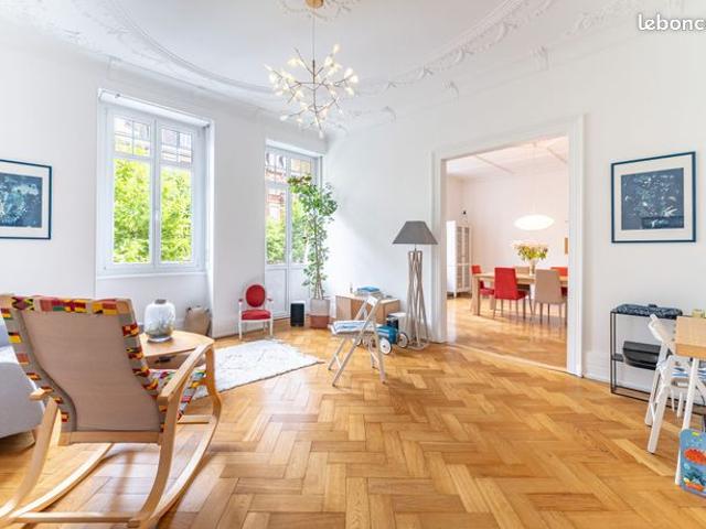Appartement 5 pièces 121 m²