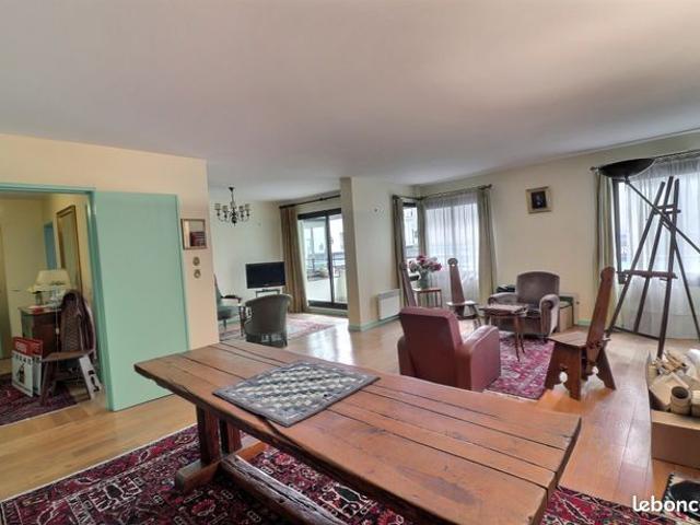 Appartement 5 pièces 121 m²