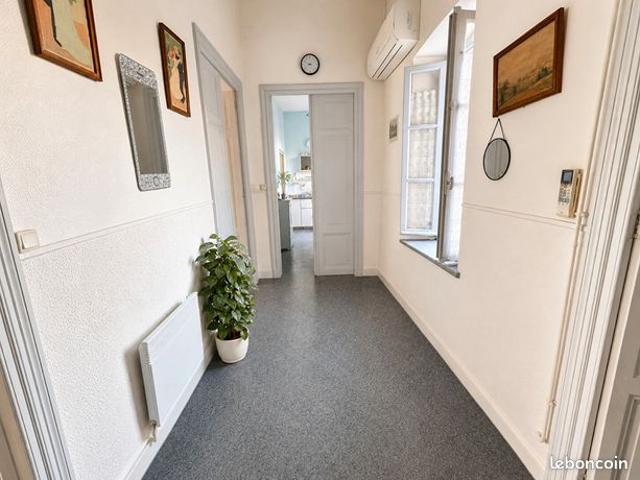 Appartement 5 pièces 121 m²