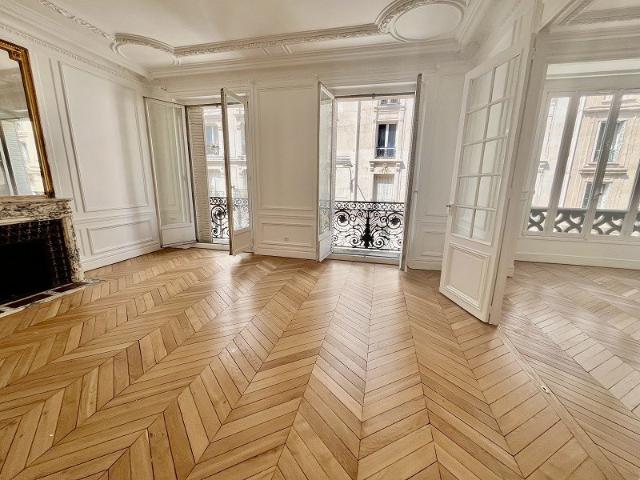 Appartement 5 pièces 121 m²